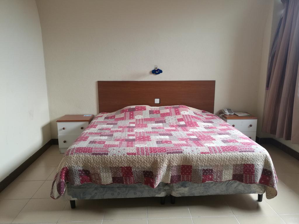 Hotel Ta Ta Chino La Brigada Екстер'єр фото